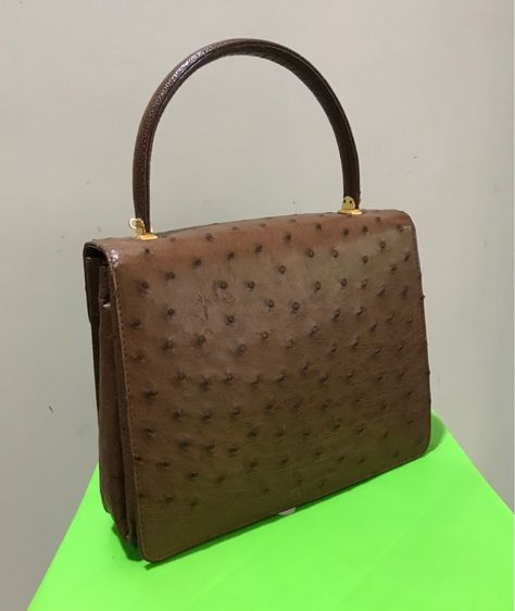 ลดราคา Lorenzi กระเป๋าถือ มีสายยาว หนังนกกระจอกเทศแท้ ยังไม่เคยใช้งาน รูปที่ 3