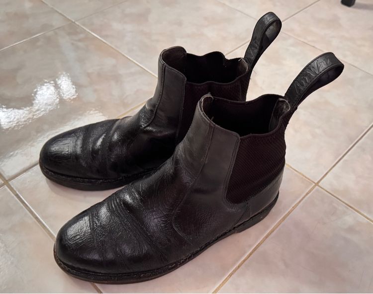 รองเท้า Dr.martens ของแท้ 