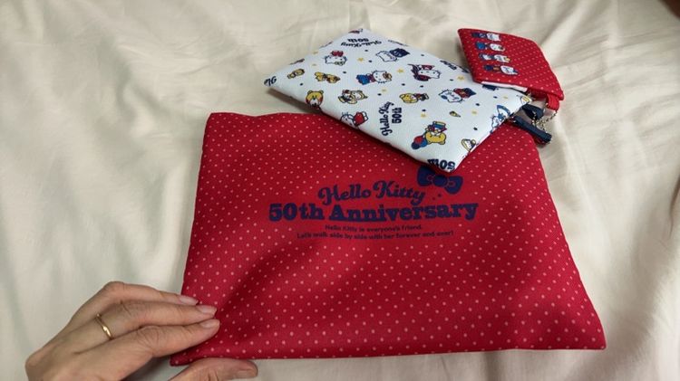 karl lagerfeld. หมวก  รองเท้า รูปที่ 17