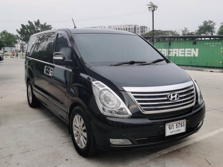 Hyundai Grand Starex 2012 2.5 VIP Van ดีเซล ไม่ติดแก๊ส เกียร์อัตโนมัติ ดำ รูปที่ 2