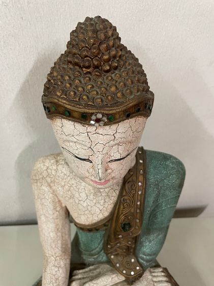 พระไม้แกะสลักจากไม้ท่อนเดียว ศิลปะพม่า รูปที่ 8