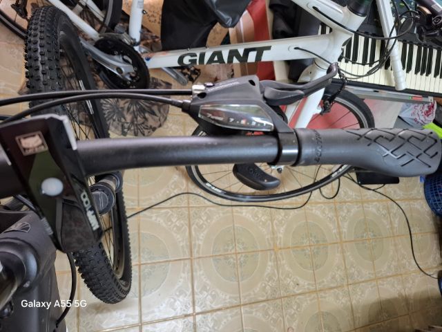 จักรยาน TREK marlin4 ใหม่(ขับ3ครั้ง)สีดำด้านหล่อดุดัน รูปที่ 7