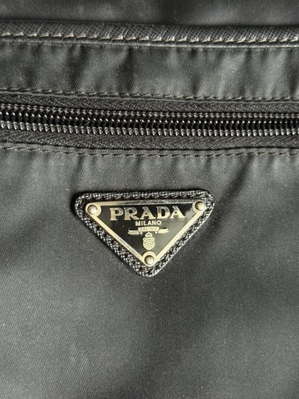 Prada Nylon Crossbody Bag  รูปที่ 6