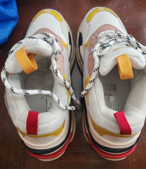 รองเท้าผBALENCIAGA  Size 39 รูปที่ 3
