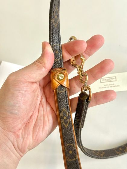 สายจูงน้องหมา Louis Vuitton Monogram แท้ รูปที่ 8