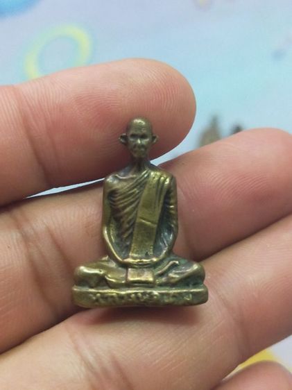 พระรูปหล่อพ่อเดิมเก่า