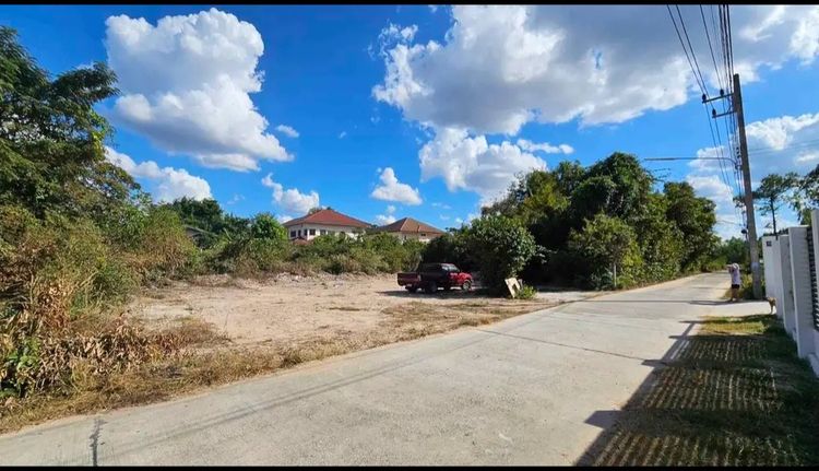 ขายที่ดิน 208 ตารางวา ซ.อารีย์ร่วมใจ ขามใหญ่ รูปที่ 3