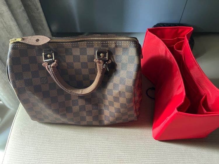 lv แท้