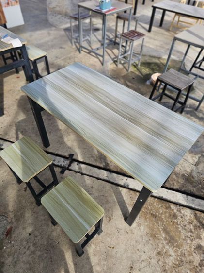 .ชุดโต๊ะอาหารไม้หน้าท๊อป ลามีเนต ขาโต๊ะเป็นเหล็ก ปรับระดับได้อิสระ 4 ขา เก้าอี้ไม้หน้าท็อปลามีเนต ขาโต๊ะเป็นเหล็กมีที่พักเท้า โทร081-6344511 รูปที่ 9