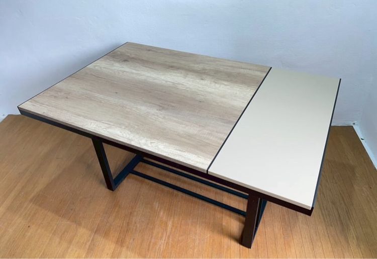  โต๊ะทำงานวัสดุดีแข็งแรงน่าใช้แนะนำเลยค่ะสภาพยังดีมากอาจมีร่องรอยการใช้งานเดิมมาบ้างโดยรวมสภาพดีค่ะ  รูปที่ 3