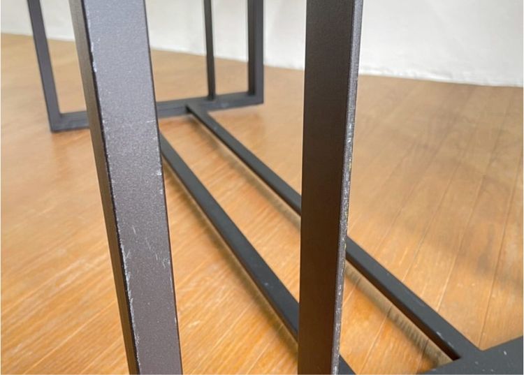  โต๊ะทำงานวัสดุดีแข็งแรงน่าใช้แนะนำเลยค่ะสภาพยังดีมากอาจมีร่องรอยการใช้งานเดิมมาบ้างโดยรวมสภาพดีค่ะ  รูปที่ 9