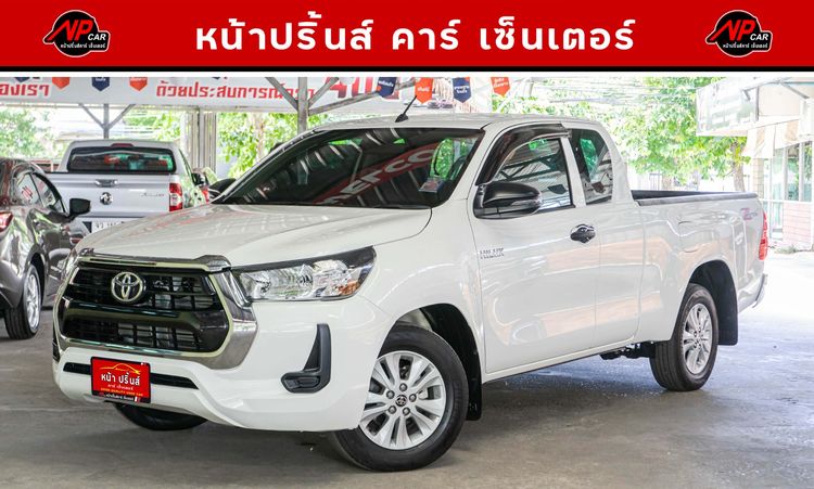 รถ Toyota Hilux Revo 2.4 Entry สี ดำ