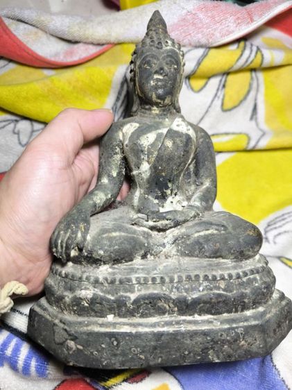 พระบูชาเชียงแสน