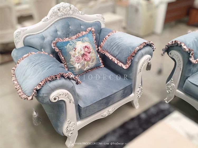 FELICIA-I CLASSIC SOFA SET ชุดโซฟาหลุยส์ 4ชิ้น พร้อมโต๊ะกลางสุดหรู รุ่น เฟลิเซีย-1 รูปที่ 11