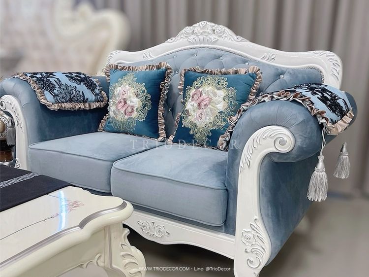 FELICIA-I CLASSIC SOFA SET ชุดโซฟาหลุยส์ 4ชิ้น พร้อมโต๊ะกลางสุดหรู รุ่น เฟลิเซีย-1 รูปที่ 3