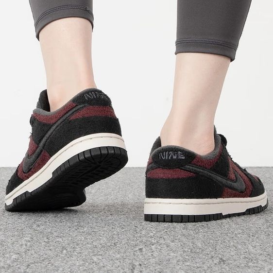 รองเท้าไนกี้ ของแท้ รูปที่ 2