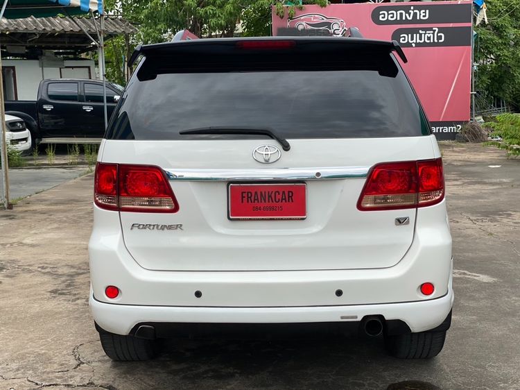 Toyota Fortuner 2008 3.0 TRD Sportivo 4WD Utility-car ดีเซล ไม่ติดแก๊ส เกียร์อัตโนมัติ ขาว รูปที่ 4