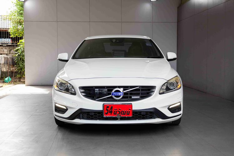 Volvo S60 2014 1.6 Drive Sedan เบนซิน ไม่ติดแก๊ส เกียร์อัตโนมัติ ขาว รูปที่ 2