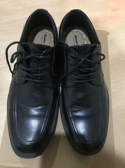 รองเท้าหนัง Bata 42 eur