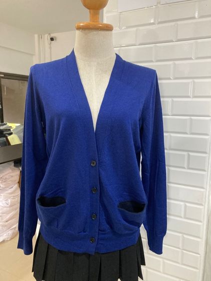 แขนยาว อื่นๆ M เสื้อไหมพรม อื่นๆ ❌ขายแล้ว มือ☝️Uniqlo คาดิแกน