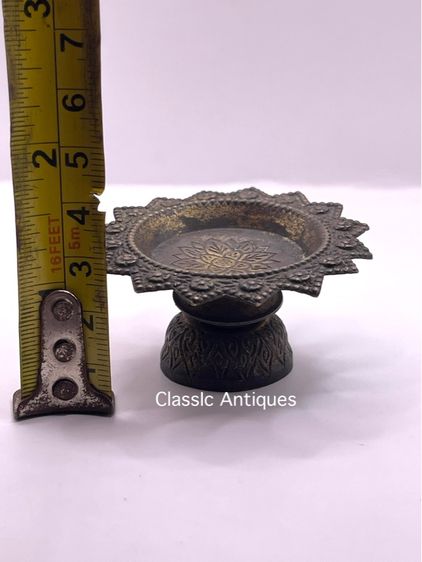 พานทองเหลืองจิ๋ว เก่าสะสม รูปที่ 6