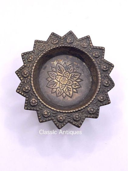 พานทองเหลืองจิ๋ว เก่าสะสม