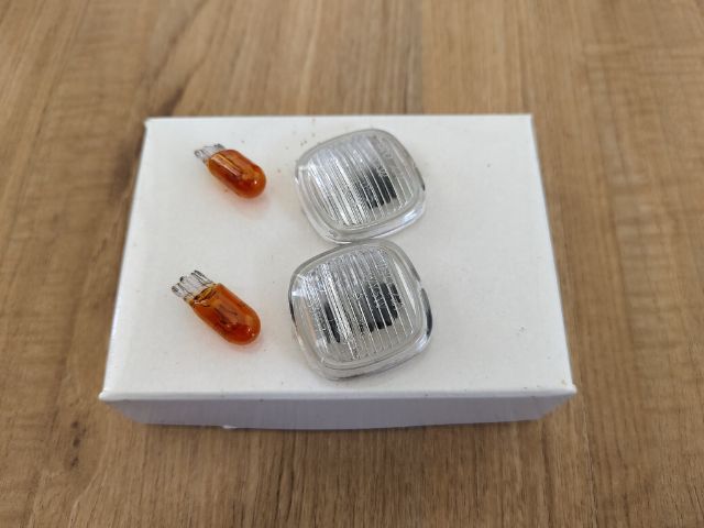 กระจังหน้า Audi S3 8L ปี 2000-2002 พร้อมโลโก้ S3 ปีสุดท้าย ของแท้ สภาพสวยๆ ประมูลมาไม่เคยใช้งาน และไฟเลี้ยวข้างแก้มบังโคลนหน้า สีขาว ของแท้ รูปที่ 15
