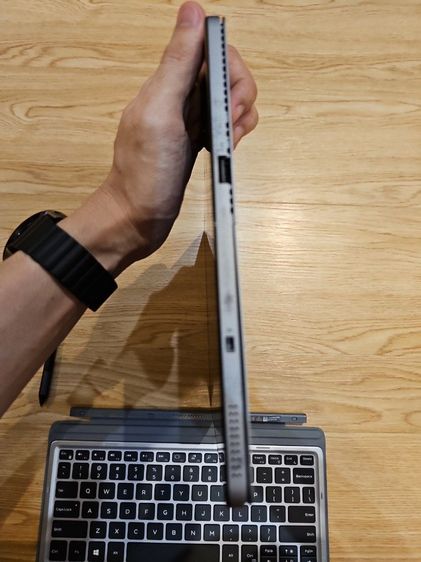 ปล่อยขายของ เก็บสะสม Dell latitude 7200 2-in-1​ detachable พร้อมอุปกรณ์ครบชุด รูปที่ 5