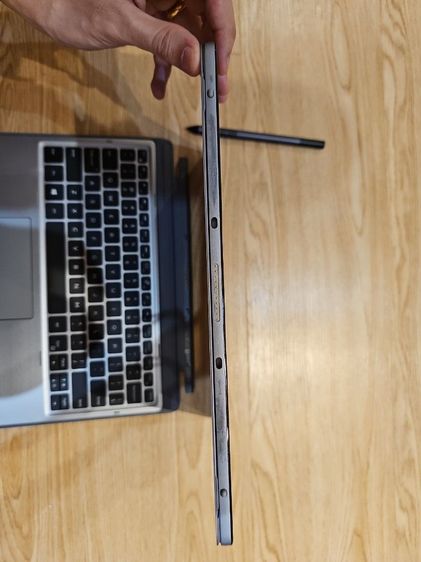 ปล่อยขายของ เก็บสะสม Dell latitude 7200 2-in-1​ detachable พร้อมอุปกรณ์ครบชุด รูปที่ 7