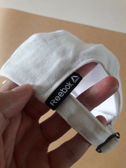 หมวก Reebok สีขาวผ้ายีนส์ รุ่นโลโก้ปัจจุบัน รูปที่ 12