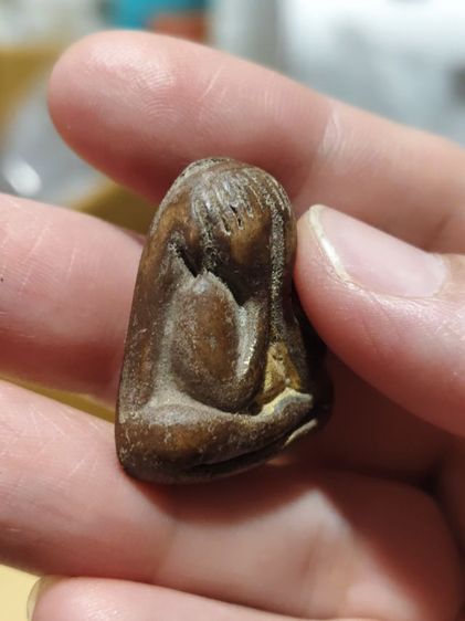 พระปิดตา เนื้อกะลา ไม่ทราบที่มา รูปที่ 2