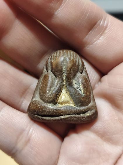 พระปิดตา เนื้อกะลา ไม่ทราบที่มา รูปที่ 4