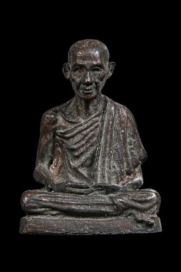 รูปหล่อหลวงพ่อเกษม เขมโก เนื้อนวะก้นดอกจัน