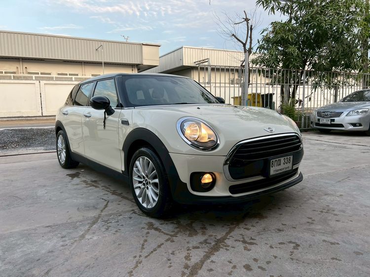 Mini CLUBMAN 2018 1.5 Sedan เบนซิน ไม่ติดแก๊ส เกียร์อัตโนมัติ ขาว รูปที่ 3