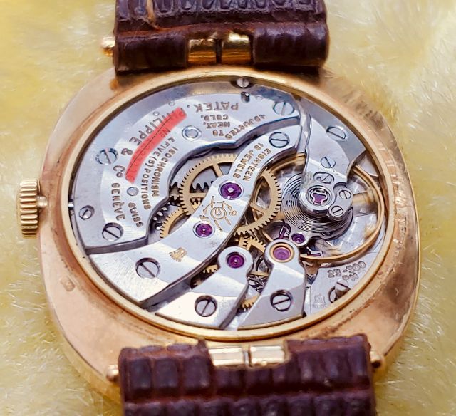 Patek philippe golden ellipse 3548j รูปที่ 9