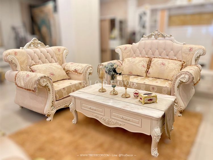HARMONIA CLASSIC SOFA SET ชุดโซฟาหลุยส์ 3ชิ้น 3+2+1ที่นั่ง พร้อมหมอนอิงและโต๊ะกลางสุดหรู รุ่น ฮาร์โมเนีย รูปที่ 5