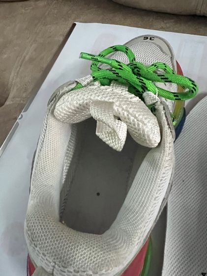 รองเท้าผู้หญิง รูปที่ 9