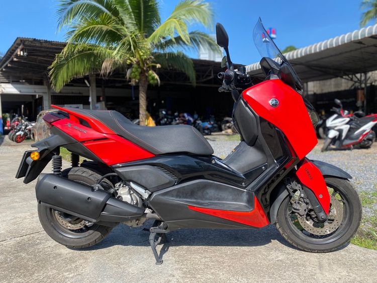 X-MAX 300 2023 RED COLOR รูปที่ 2