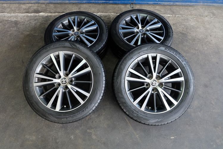 🚩 ล้อ Altis 16 นิ้ว  + ยาง Dunlop  ขนาด 205 55R16 ปี22 