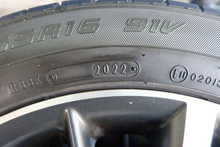 🚩 ล้อ Altis 16 นิ้ว  + ยาง Dunlop  ขนาด 205 55R16 ปี22  รูปที่ 5