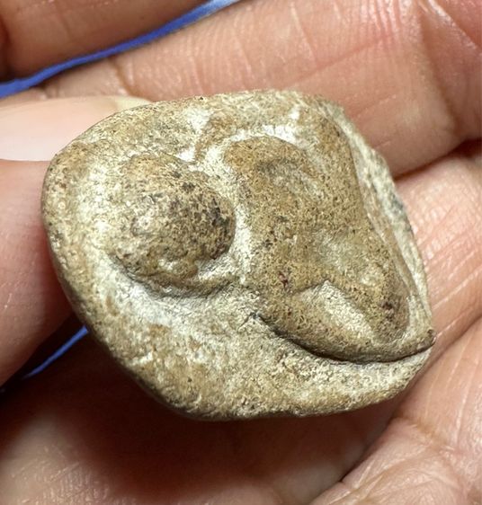 🙏พระกำแพงซุ้มกอพิมพ์กลาง🙏พระนางแขนอ่อน กรุสูงสุโขทัย พระมีปีก ผ่านการบูชา🙏พระผงวันสามปลื้ม องค์ละ1550 รูปที่ 12