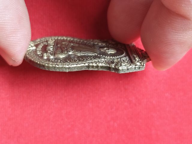 เหรียญหลวงพ่อรวย วัดตะโก รุ่นไตรมาส 93 แท้ทัน รับประกันแท้ รูปที่ 5