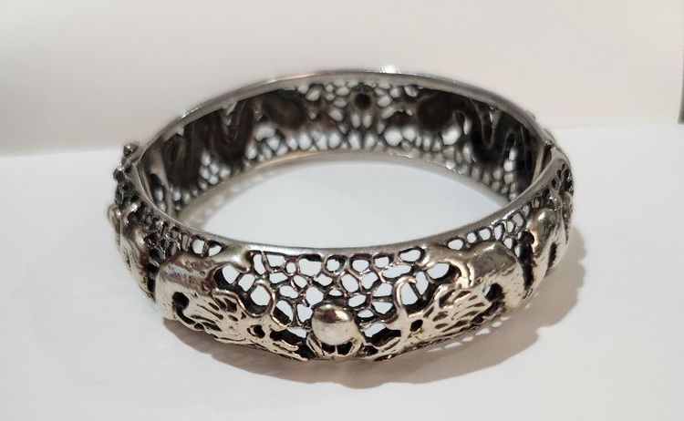 กำไลเงินมังกร. 2บาท  (31กรัม)