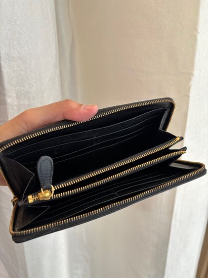 กระเป๋าสตางค์ BALENCIAGA WA006543 ของแท้ ไม่มีอุปกรณ์อื่นๆเพราะหาไม่เจอแล้ว  รูปที่ 5