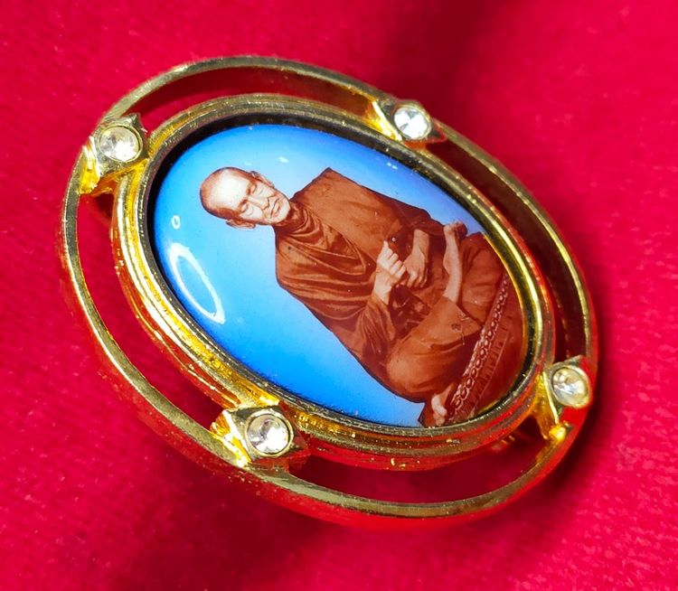 💟 ล็อกเก็ต สมเด็จพระพุฒาจารย์ (โต พรหมรังสี) วัดระฆัง รูปที่ 3