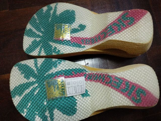 รองเท้า Skechers ใหม่ สวย  รูปที่ 5