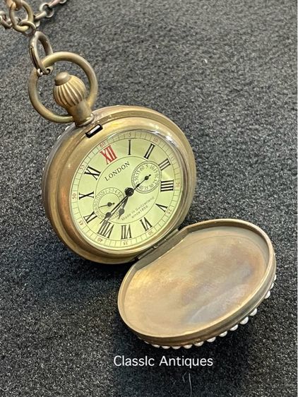 นาฬิกา ตลับ ทองเหลือง สะสม รูปที่ 10