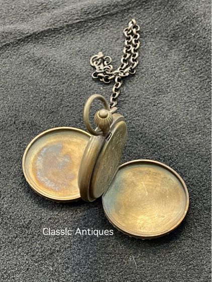 นาฬิกา ตลับ ทองเหลือง สะสม รูปที่ 13