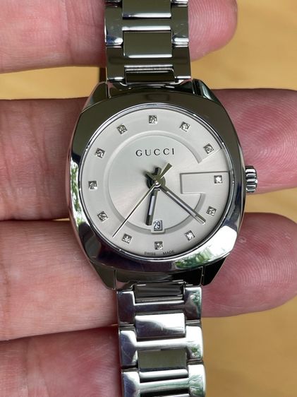 GUCCI GG2570 G Frame 29 mm Diamond Stainless Steel White Dial YA142504 รูปที่ 8