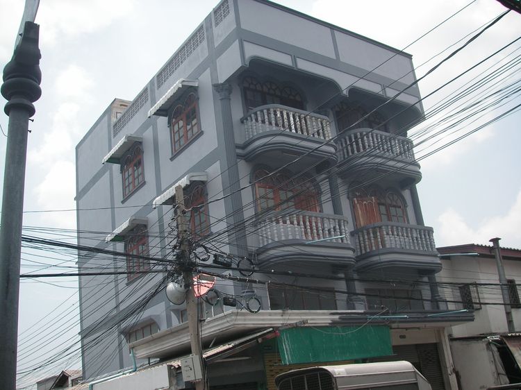ขายและให้เช่าอาคารพาณิชย์ 3 ชั้นครึ่ง มีชั้นลอยและมีดาดฟ้า ถนนพหลโยธิน ซอยพหลโยธิน 58 รูปที่ 4